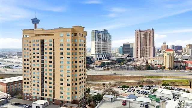 $499,990 | 215 Center Street, Unit 1503, San Antonio, TX 78202