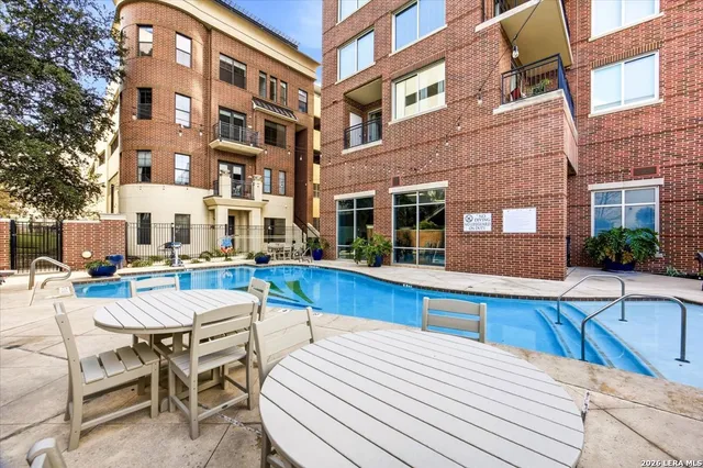 $499,990 | 215 Center Street, Unit 1503, San Antonio, TX 78202
