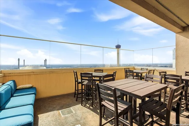 $499,990 | 215 Center Street, Unit 1503, San Antonio, TX 78202