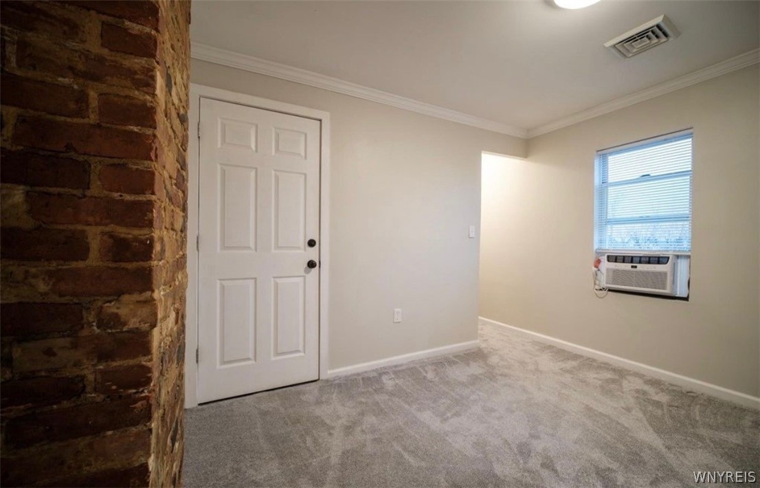 497 West Avenue Buffalo, NY 14213 - Photo 6 of 11