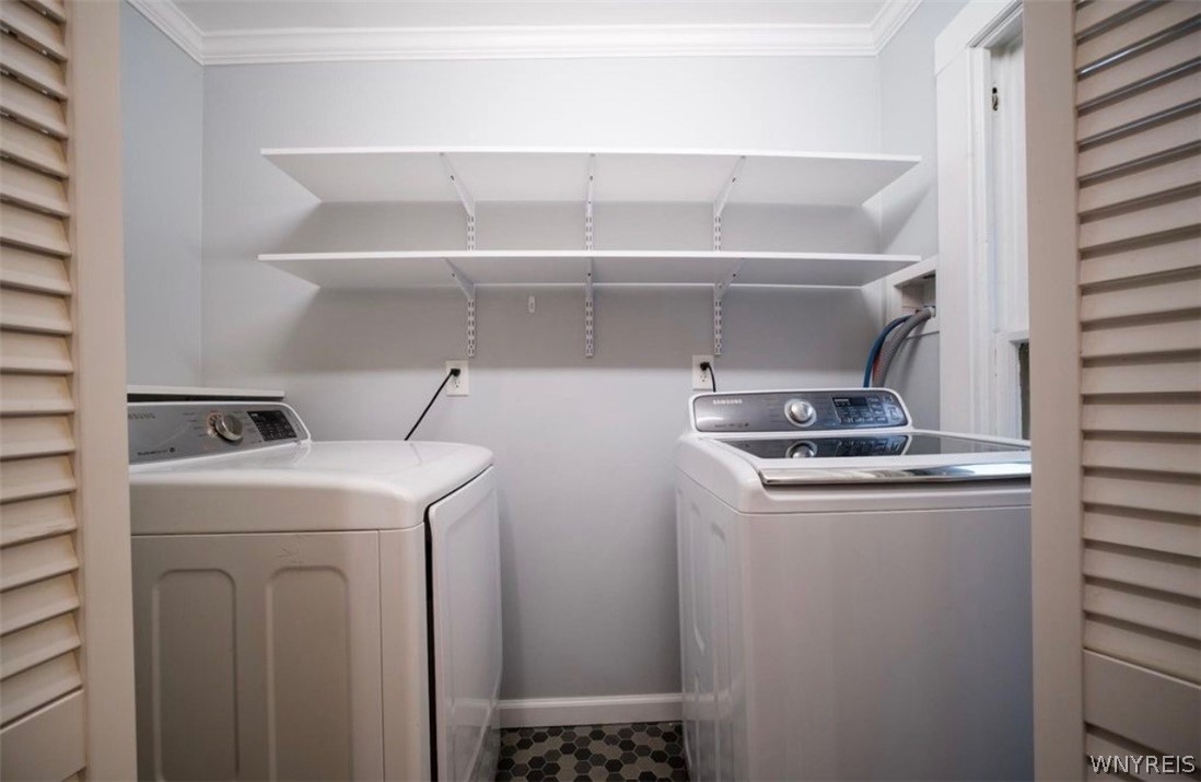 497 West Avenue Buffalo, NY 14213 - Photo 9 of 11