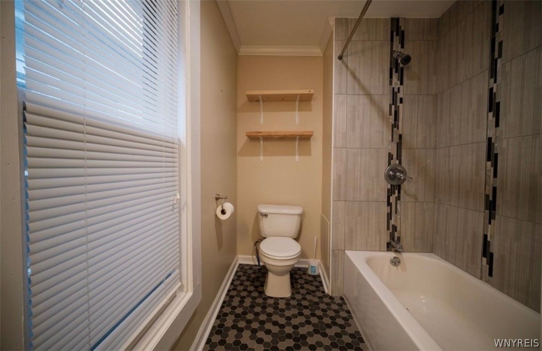 497 West Avenue Buffalo, NY 14213 - Photo 10 of 11