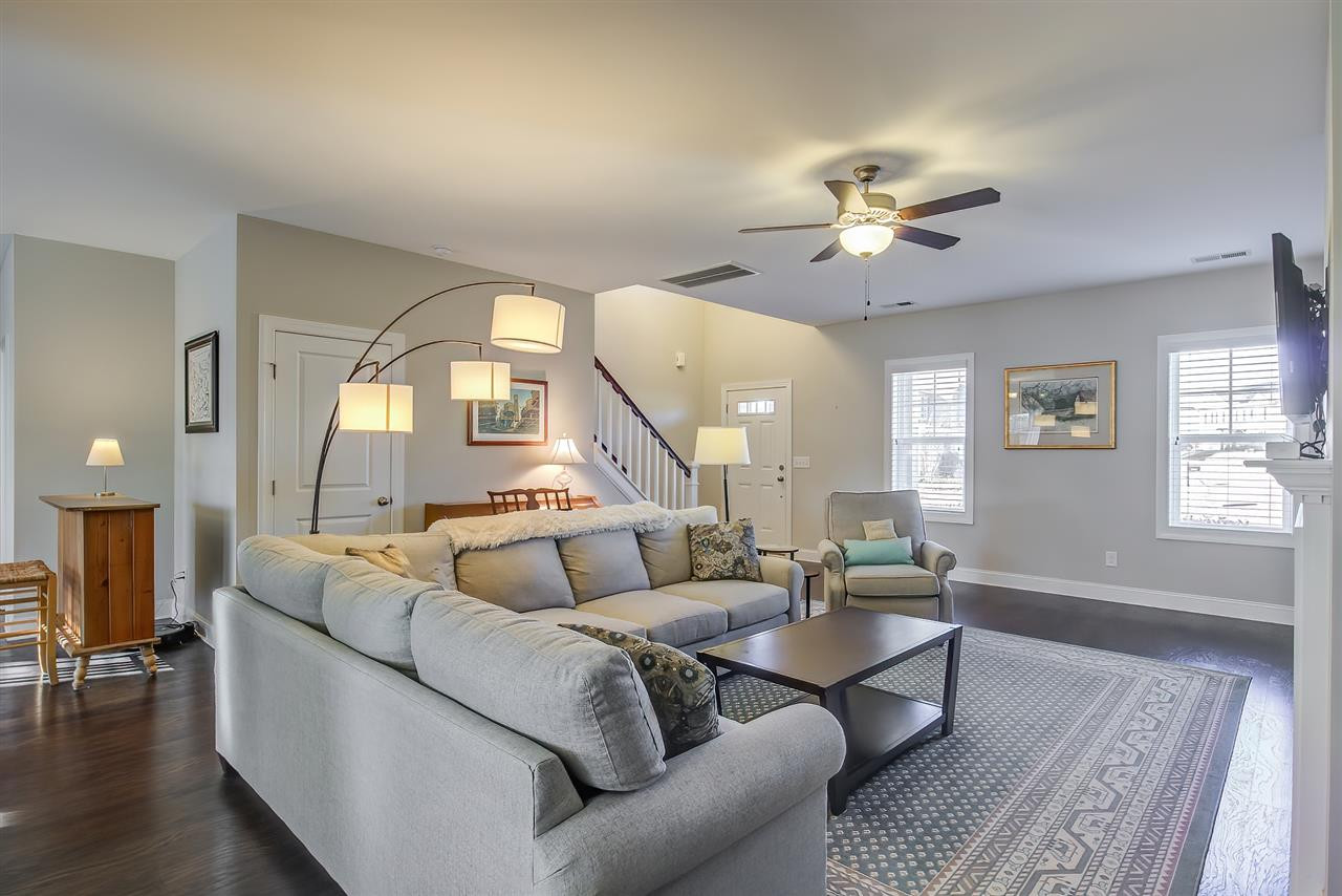 1136 Silver Farm Road Raleigh, NC 27603 - Photo 5 of 29 Photo 5
