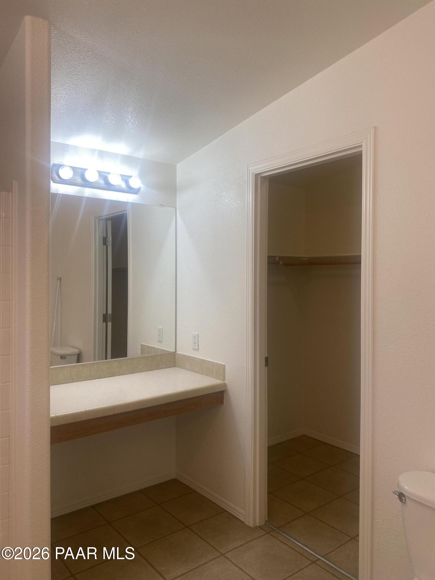 6880 Windmill Road Skull Valley, AZ 86338 - Photo 13 of 19 Vanity/Master Walkin Closte