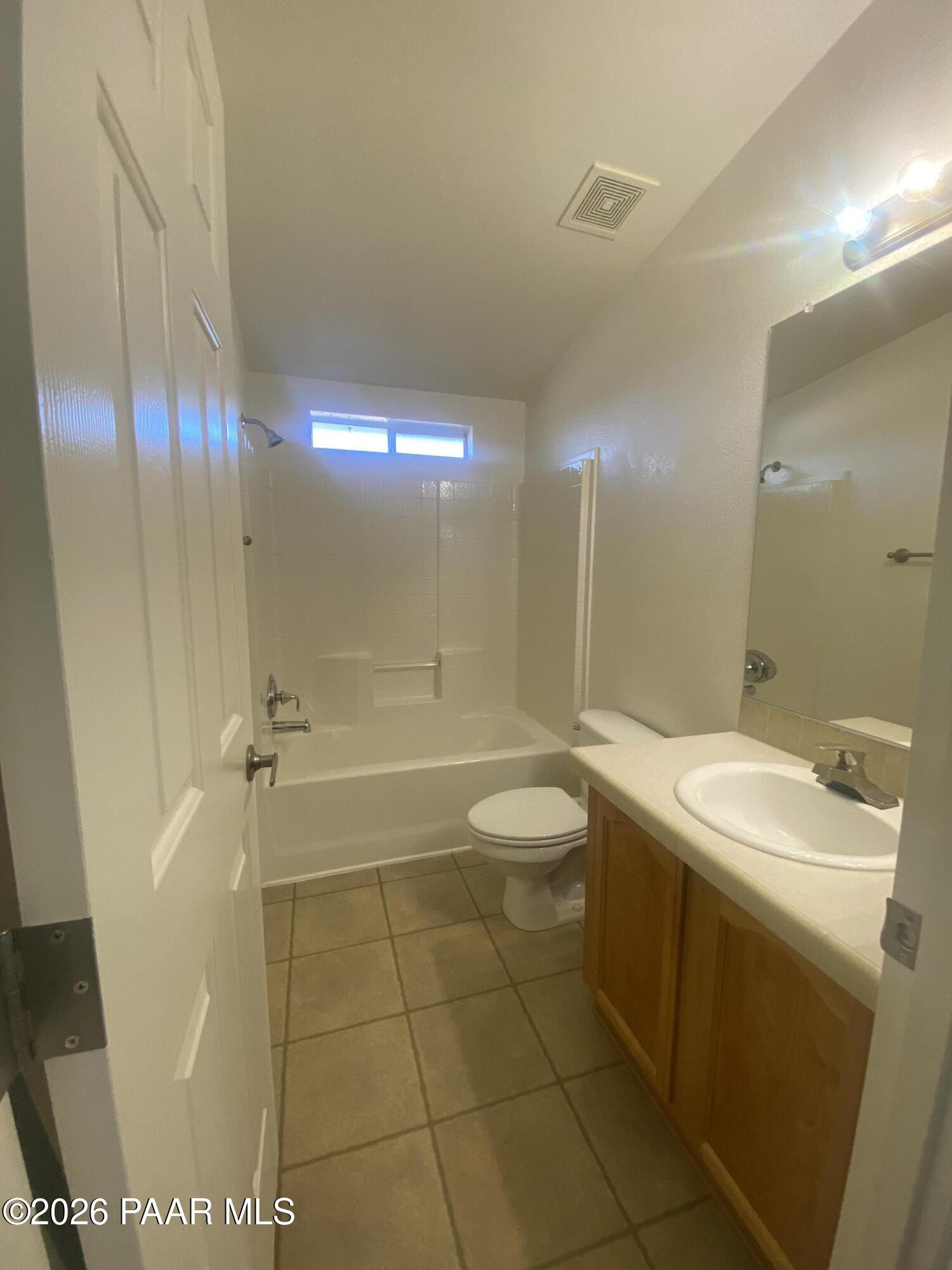 6880 Windmill Road Skull Valley, AZ 86338 - Photo 17 of 19 Guset BathRm