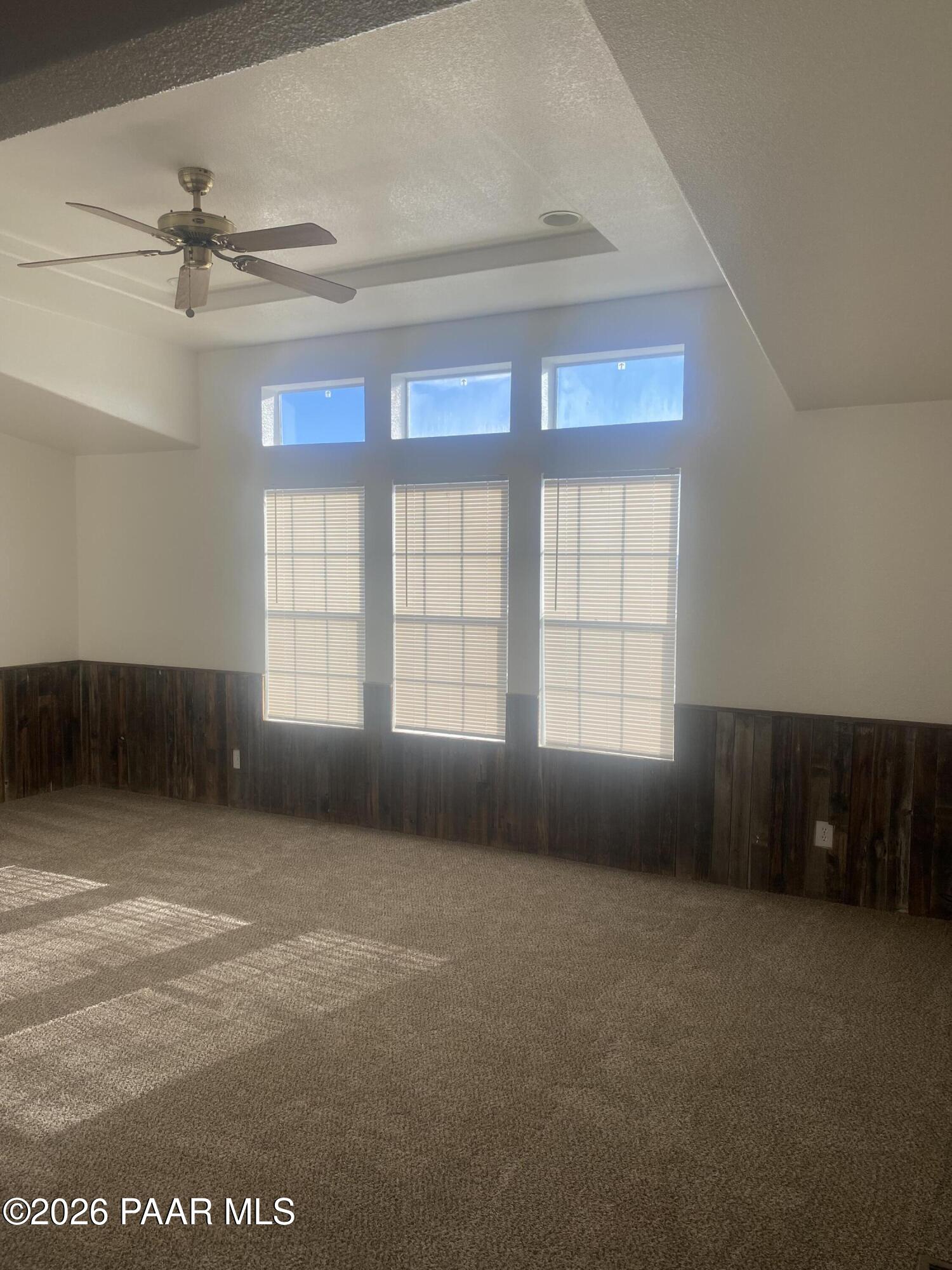 6880 Windmill Road Skull Valley, AZ 86338 - Photo 3 of 19 Lg Entertainment Rm