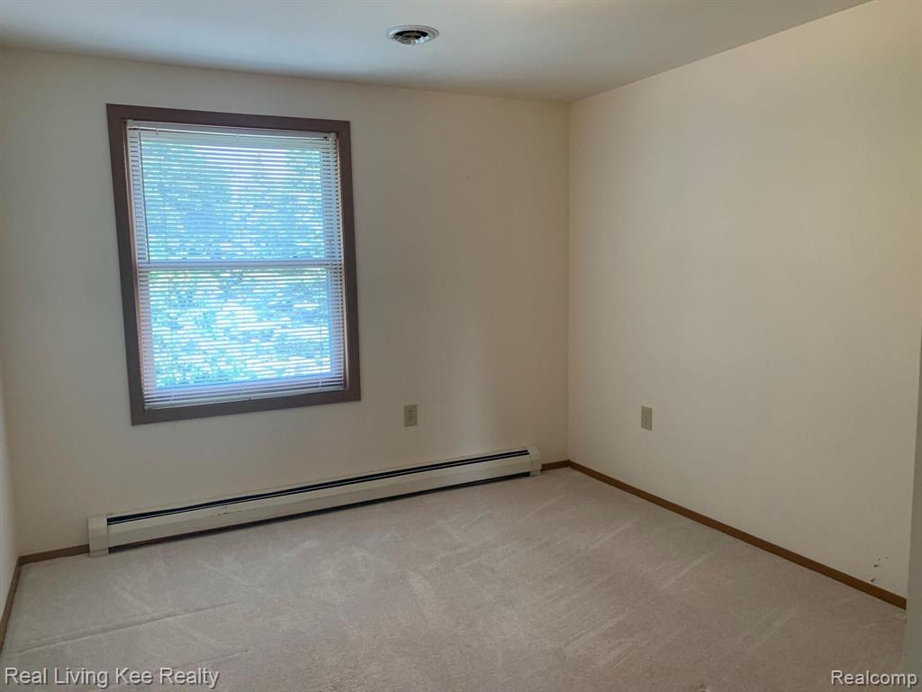 2272 London Bridge Drive, Unit 51 Rochester, MI 48307 - Photo 24 of 31