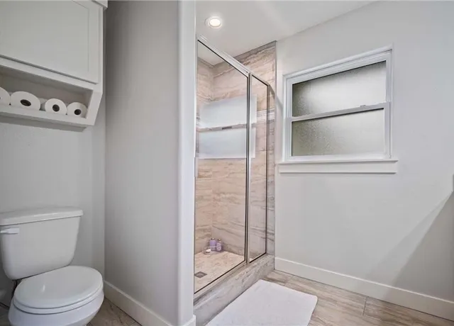 $2,995 | 210 Wilshire Place, Corpus Christi, TX 78411