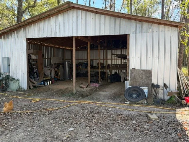 $220,000 | 16465 Hickory Road, Conroe, TX 77302