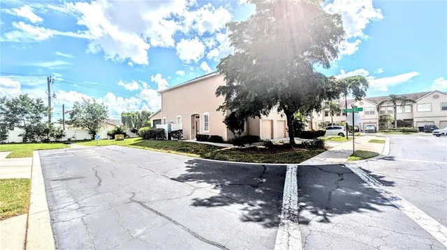 $1,900 | 3792 Mahony Lane, Sarasota, FL 34233