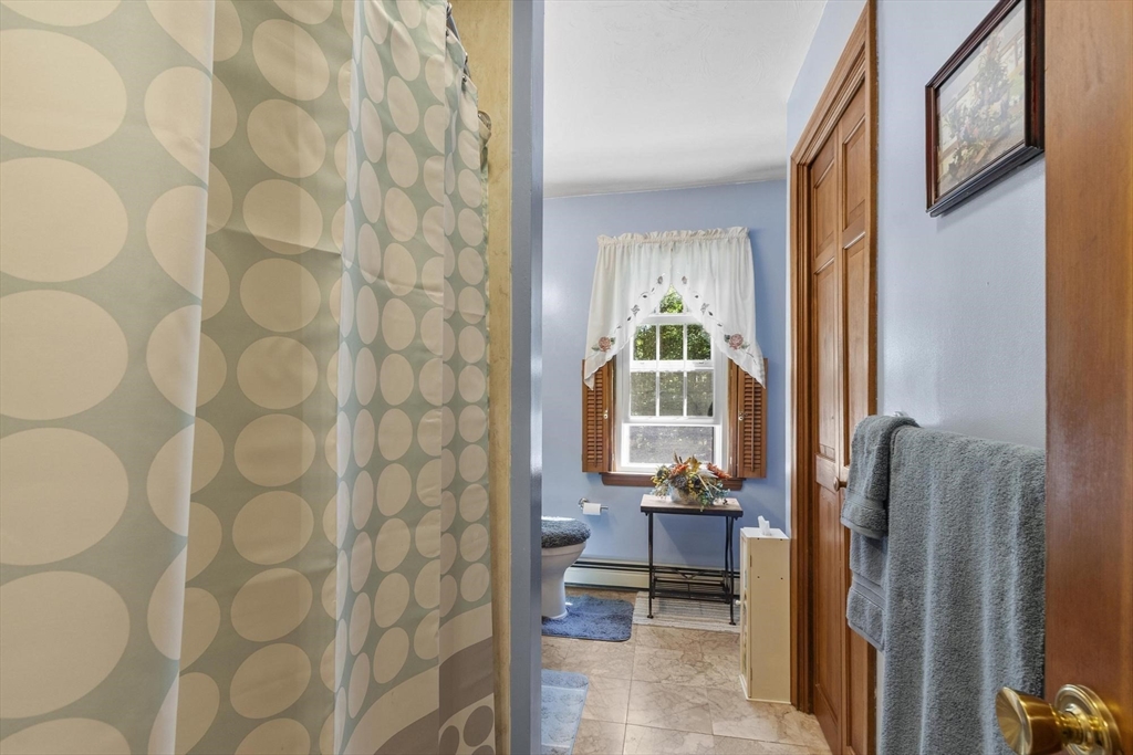 109 Hale Road Hubbardston, MA 01452 - Photo 34 of 41 Gallery Image 34