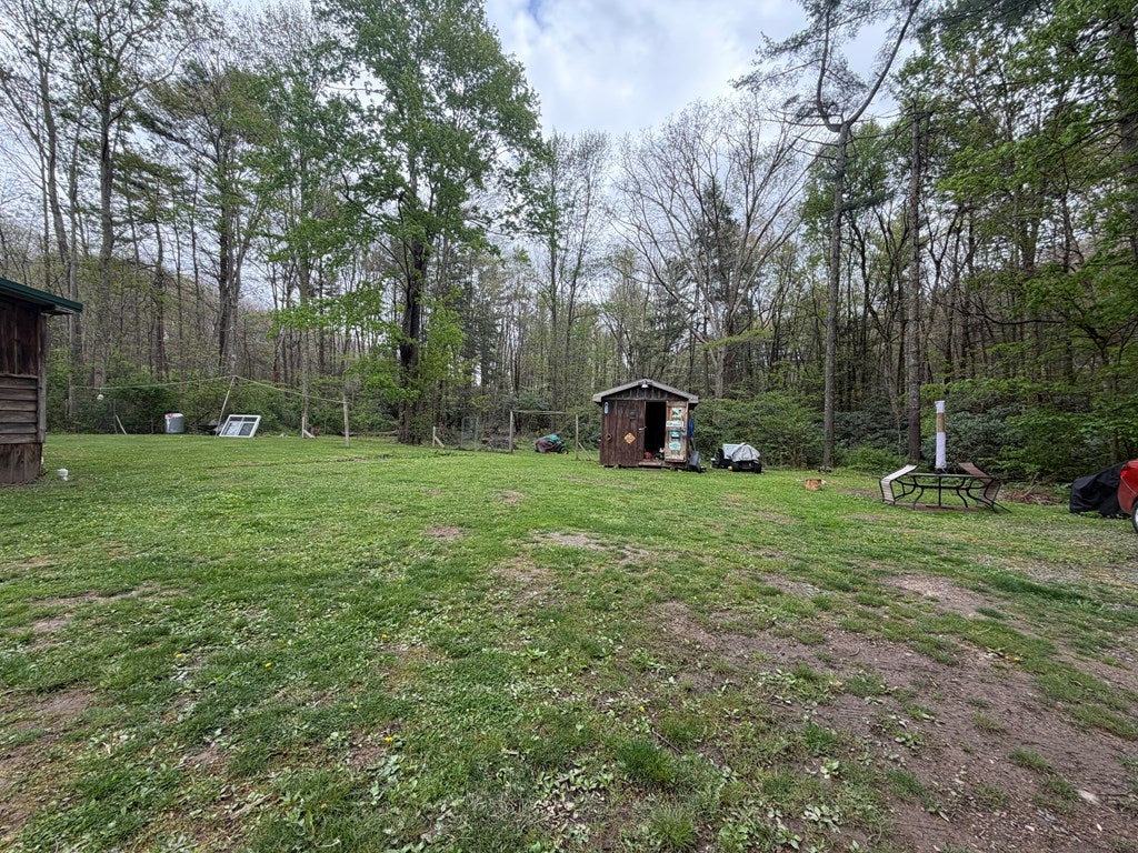 711 Blue Jay 6 Road Cool Ridge, WV 25825 - Photo 7 of 27 Gallery Image 7