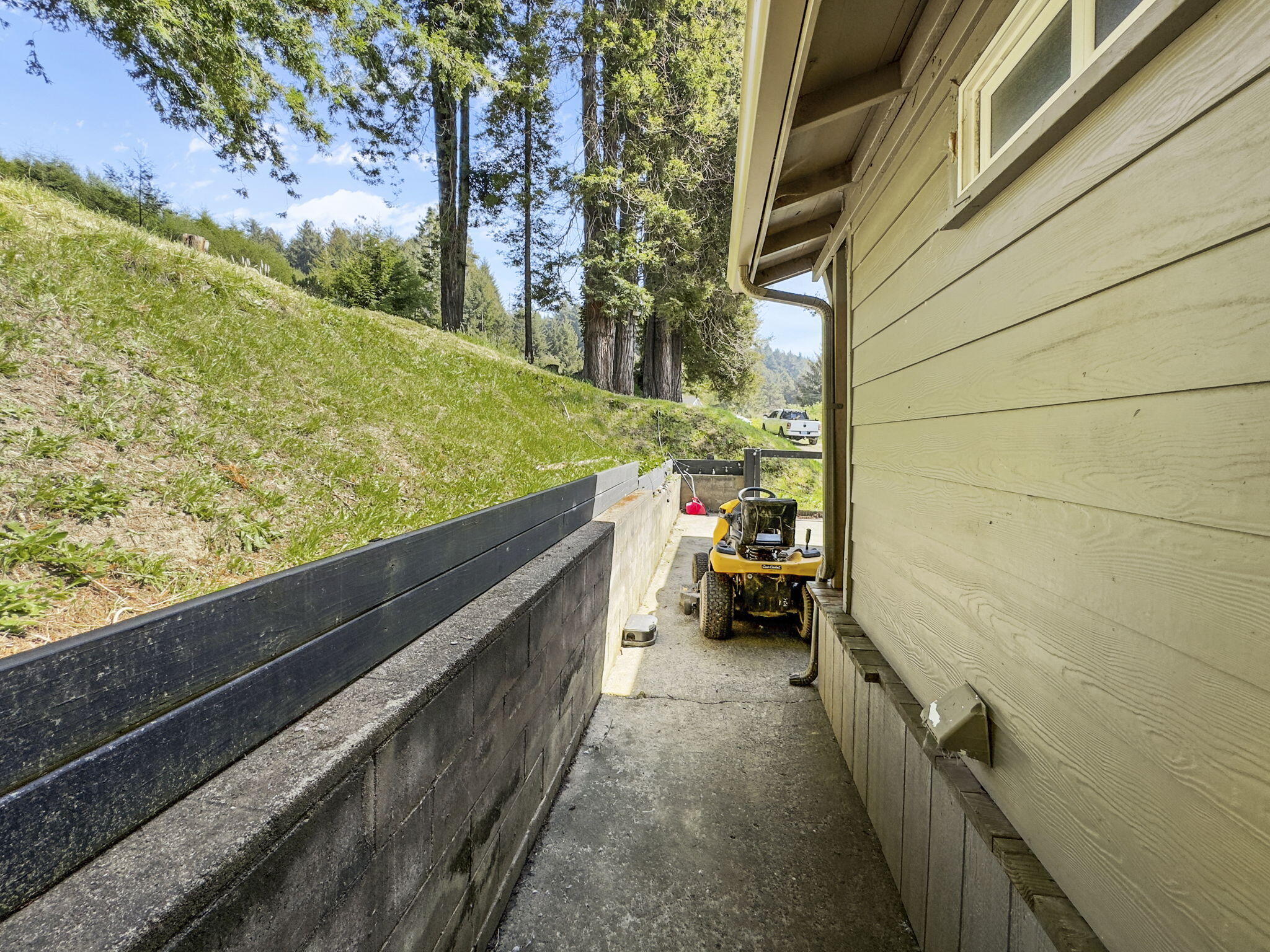 6337 Elk River Road Eureka, CA 95503 - Photo 50 of 57 80-web-or-mls-B1059222-2A85-4BB5-8218-BB