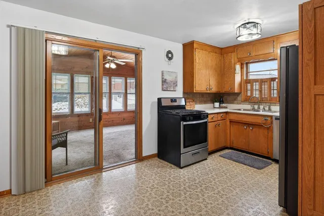 $300,000 | 5227 5th Street Northeast, Columbia Heights, MN 55421