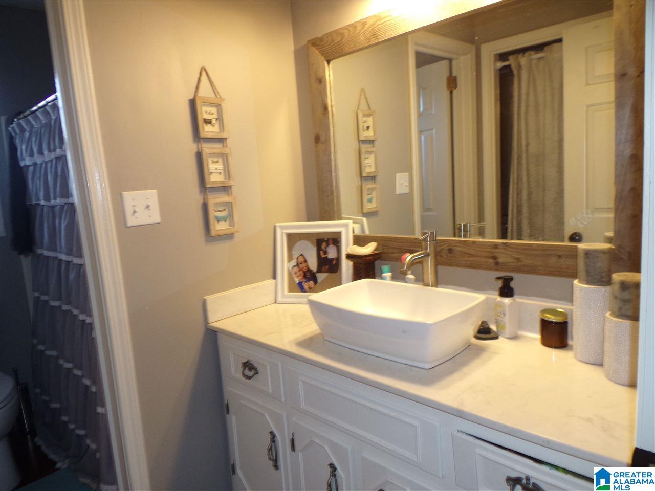 156 Pine Street Oneonta, AL 35121 - Photo 9 of 43