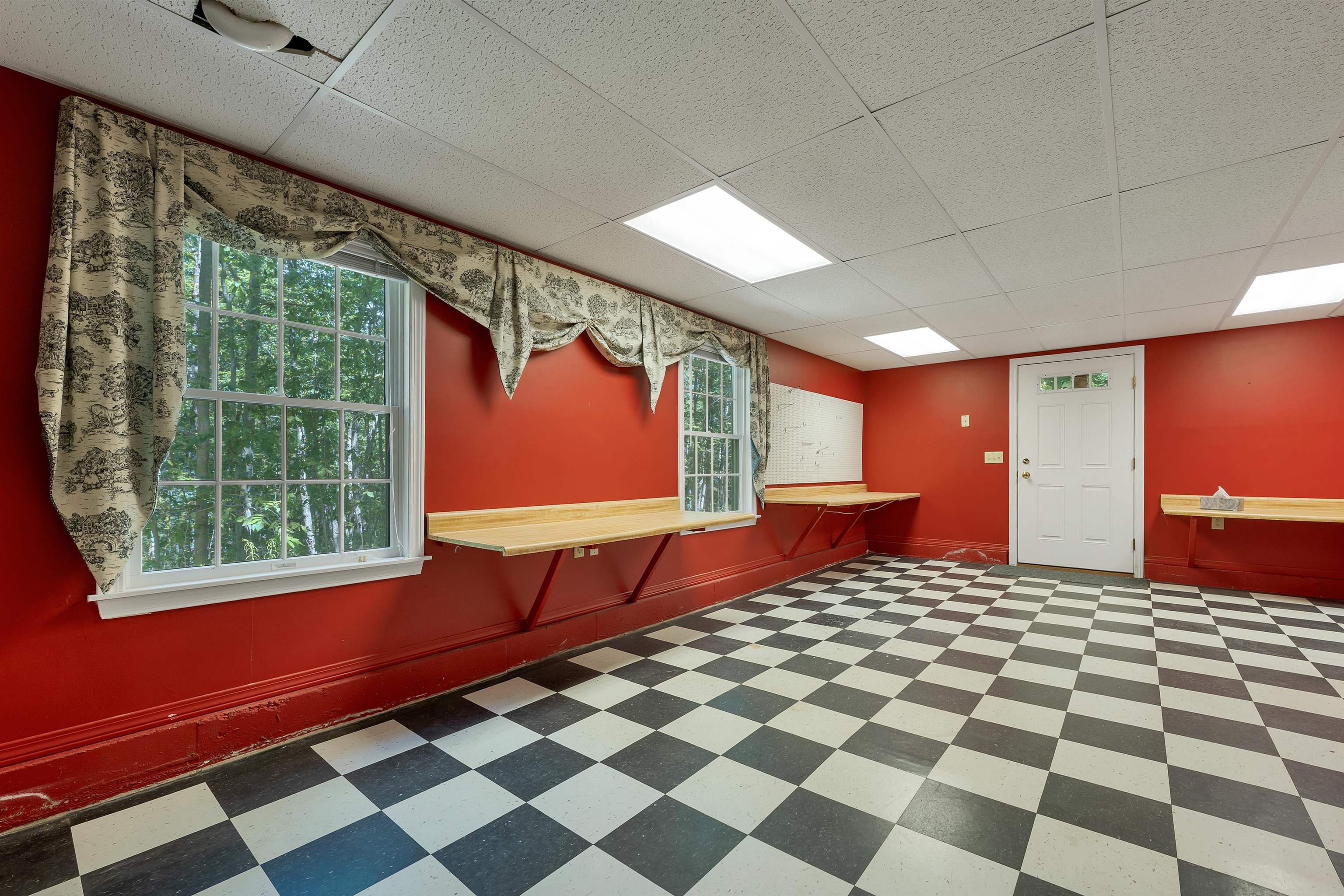 10 Shaws Lane Dover, NH 03820 - Photo 49 of 60