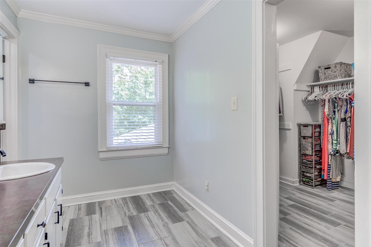 8308 Druids Lane Raleigh, NC 27613 - Photo 17 of 30 Photo 17