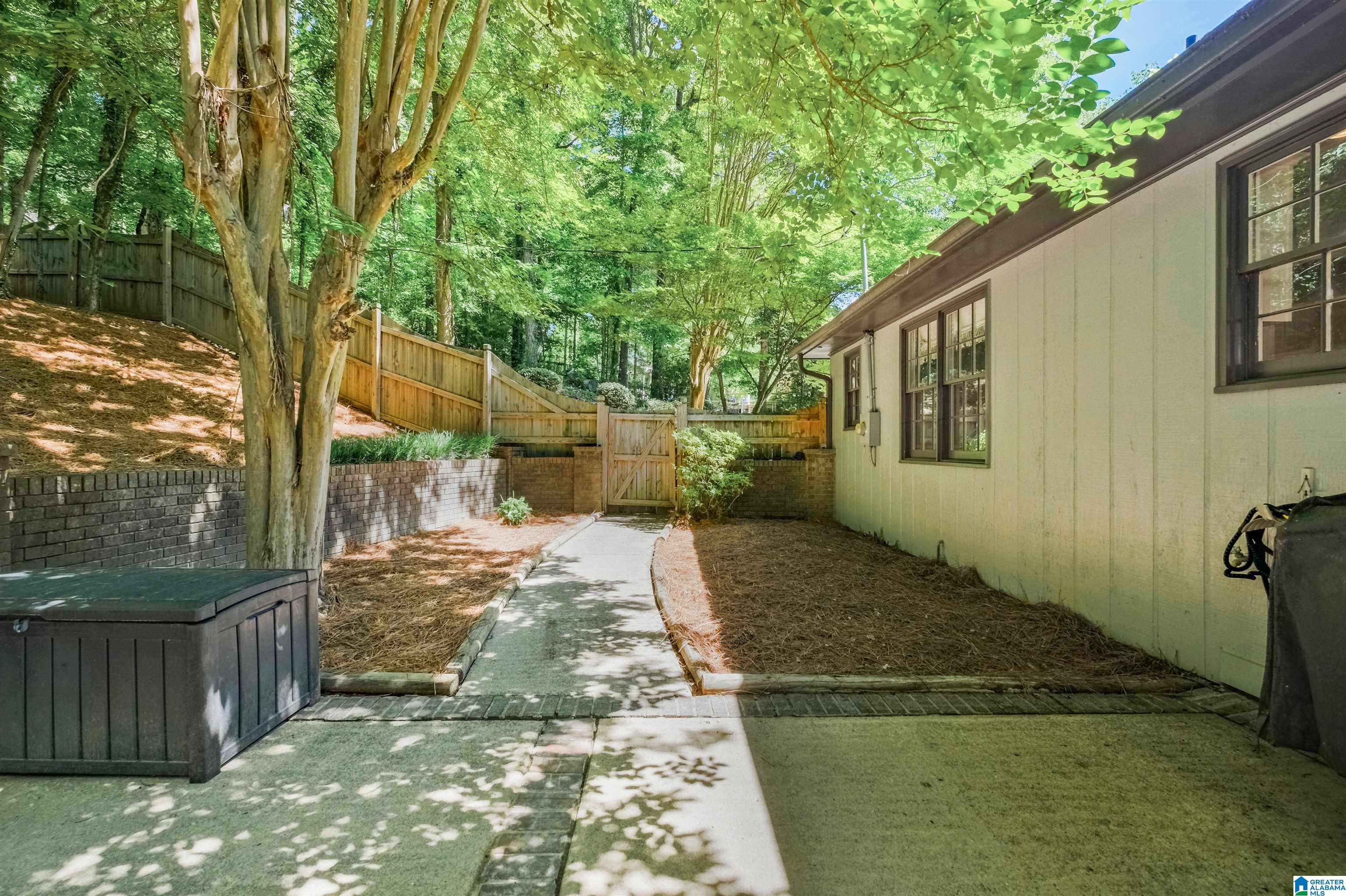 3418 North River Road Birmingham, AL 35223 - Photo 38 of 46