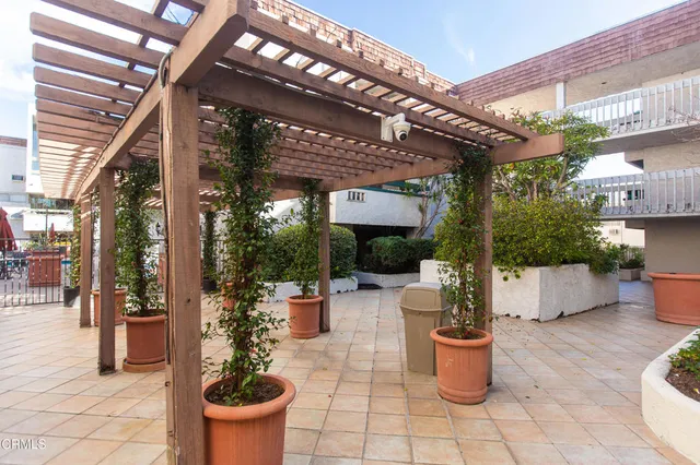 $459,000 | 360 South Euclid Avenue, Unit 126, Pasadena, CA 91101