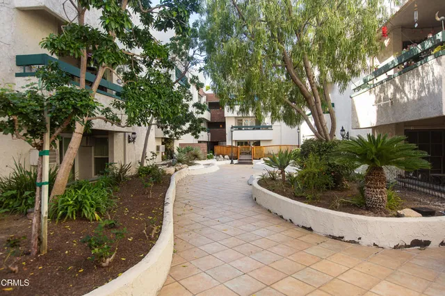 $459,000 | 360 South Euclid Avenue, Unit 126, Pasadena, CA 91101