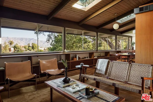 $1,699,000 | 4976 Glenalbyn Drive, Los Angeles, CA 90065