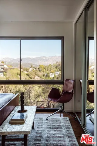 $1,699,000 | 4976 Glenalbyn Drive, Los Angeles, CA 90065