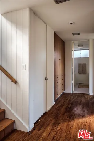 $1,699,000 | 4976 Glenalbyn Drive, Los Angeles, CA 90065