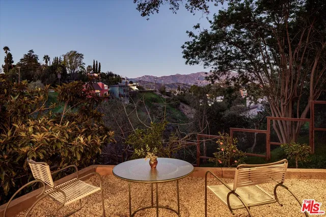 $1,699,000 | 4976 Glenalbyn Drive, Los Angeles, CA 90065