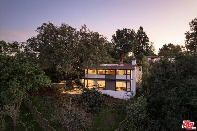 $1,699,000 | 4976 Glenalbyn Drive, Los Angeles, CA 90065