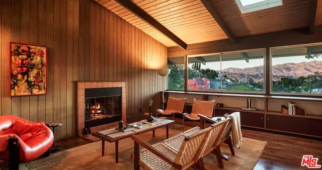 $1,699,000 | 4976 Glenalbyn Drive, Los Angeles, CA 90065