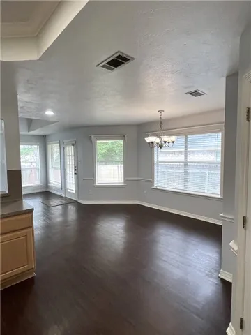 $2,350 | 3114 Pleasant Forest Drive, College Station, TX 77845