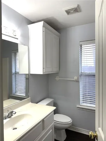 $2,350 | 3114 Pleasant Forest Drive, College Station, TX 77845