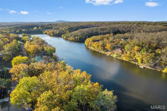 $304,900 | 1167 South Deer Trail, Fredericktown, MO 63645