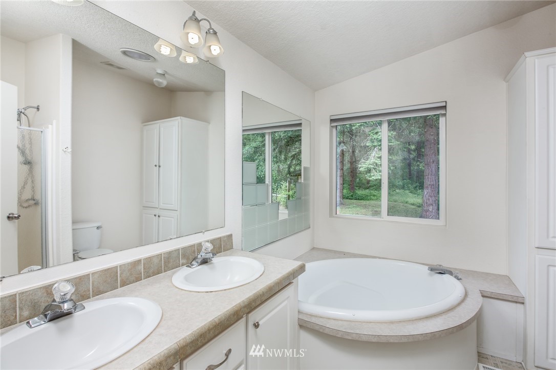 19537 Cook Road Southeast Yelm, WA 98597 - Photo 14 of 22 Gallery Image 14