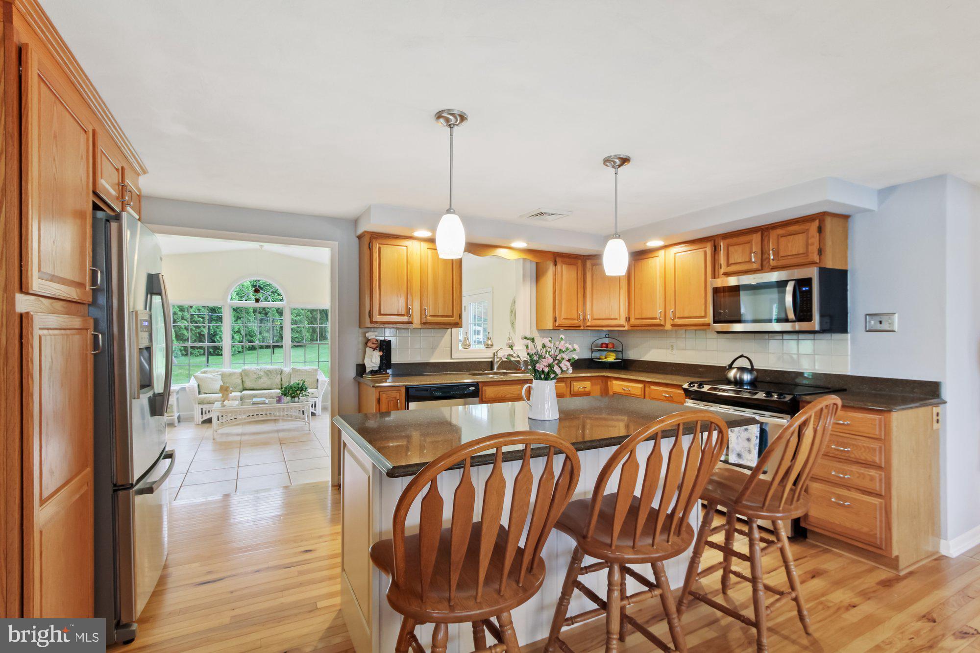 155 Zions View Road Manchester, PA 17345 - Photo 4 of 24 Gallery Image 4