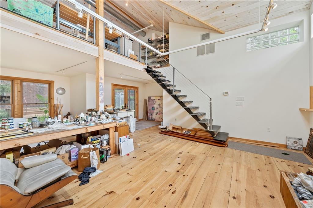7520 Graymore Road Pittsburgh, PA 15221 - Photo 29 of 32 Gallery Image 29