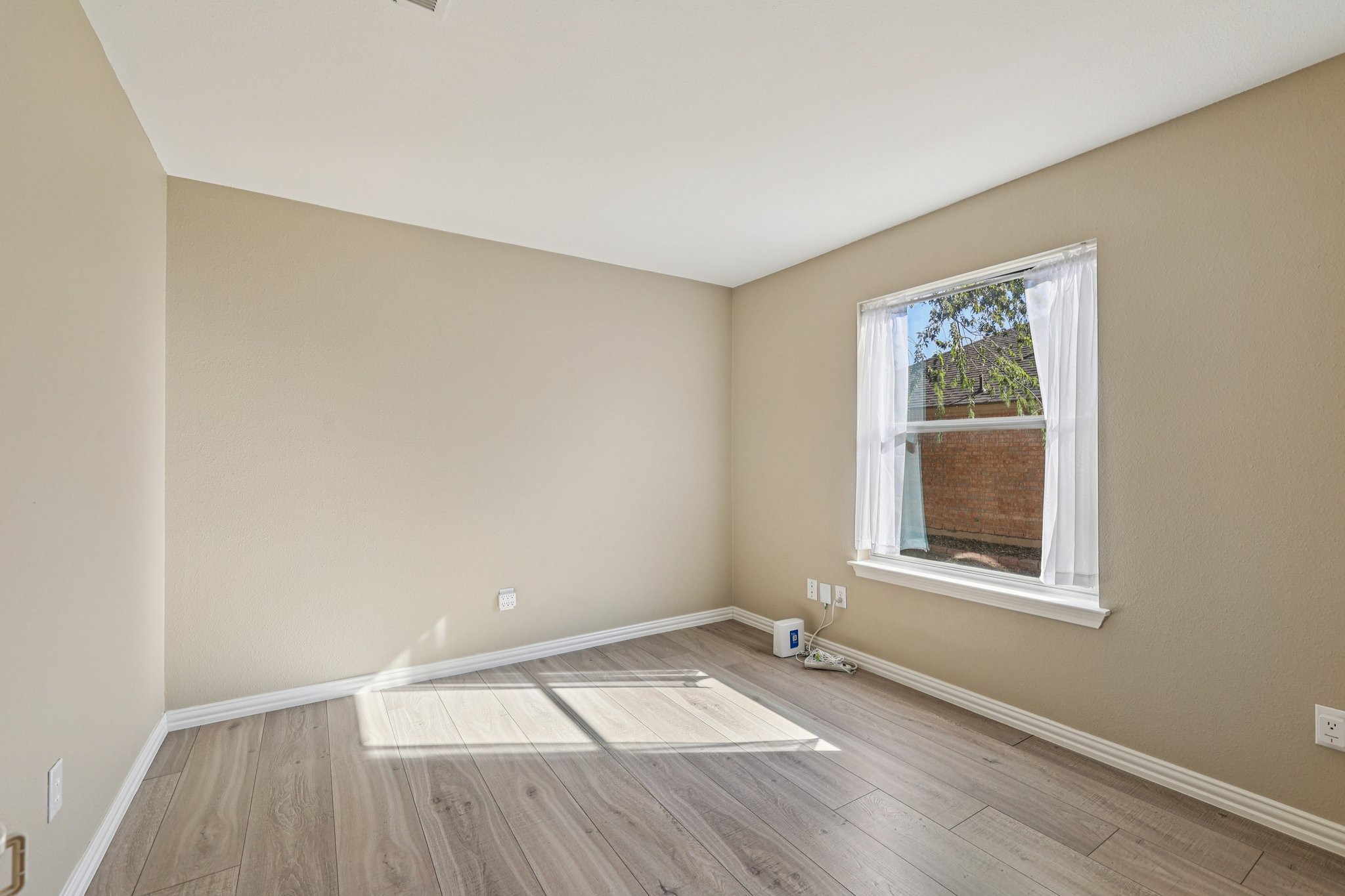 309 Pheasant Ridge Drive Round Rock, TX 78665 - Photo 16 of 39 Bonus/Flex Space idea for an In-House Office Space or a Cozy Sitting Room away from the Living Room