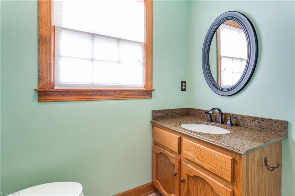 2106 Jareds Pond Road Pleasant Garden, NC 27313 - Photo 10 of 24 Gallery Image 10