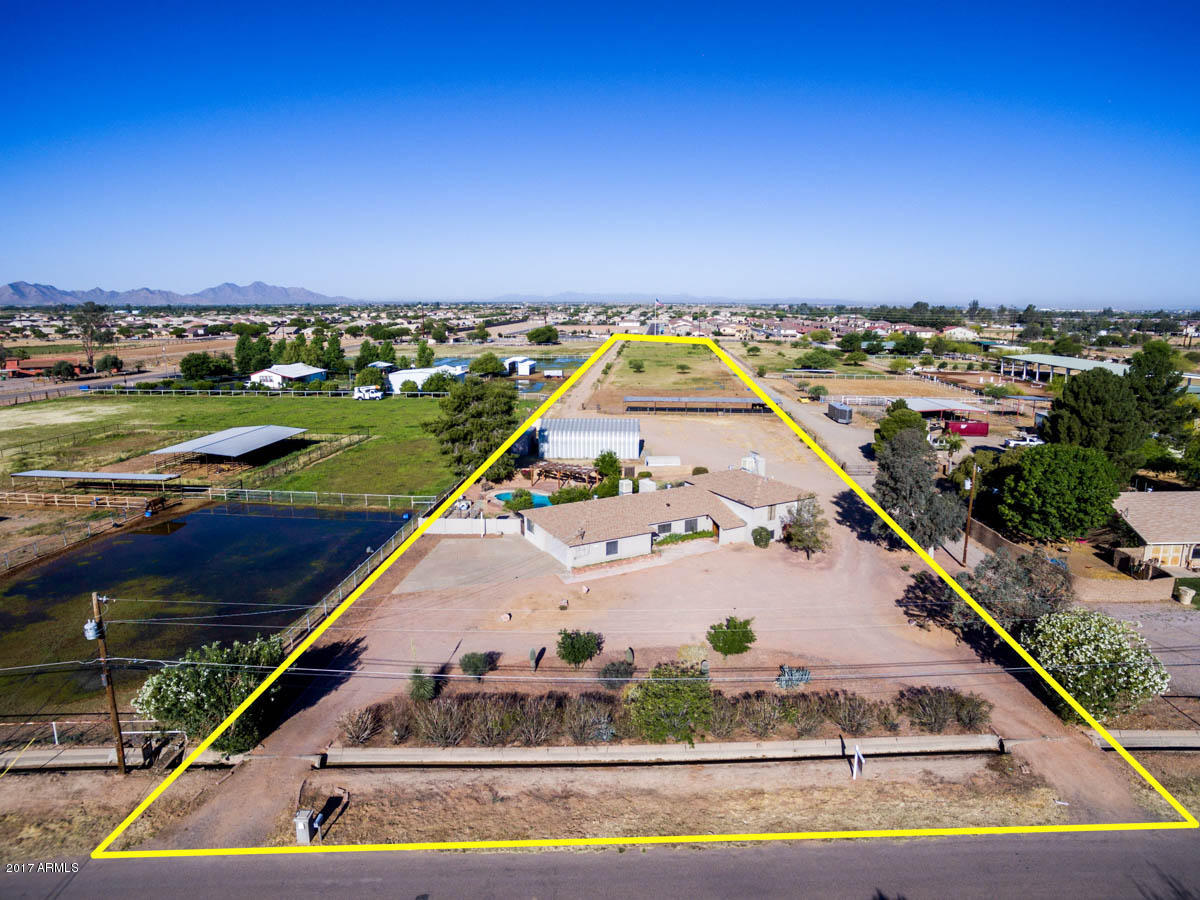 41568 North Rattlesnake Road San Tan Valley, AZ 85140 - Photo 2 of 32 an aerial view of a city