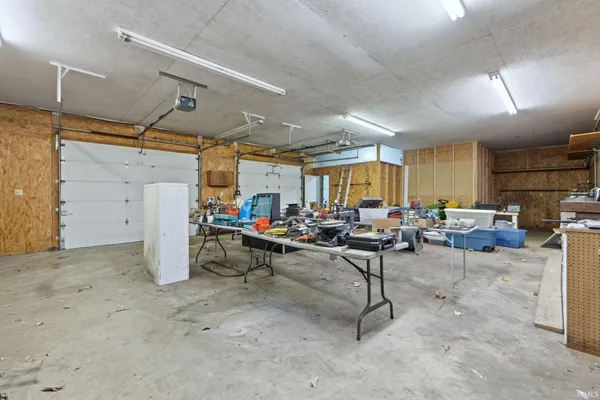 $380,000 | 2446 East 350 North, Bluffton, IN 46714