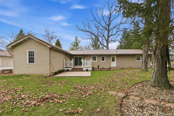 $380,000 | 2446 East 350 North, Bluffton, IN 46714