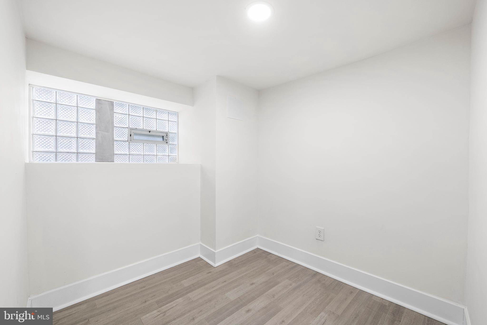 6630 Boyer Street Philadelphia, PA 19119 - Photo 19 of 31