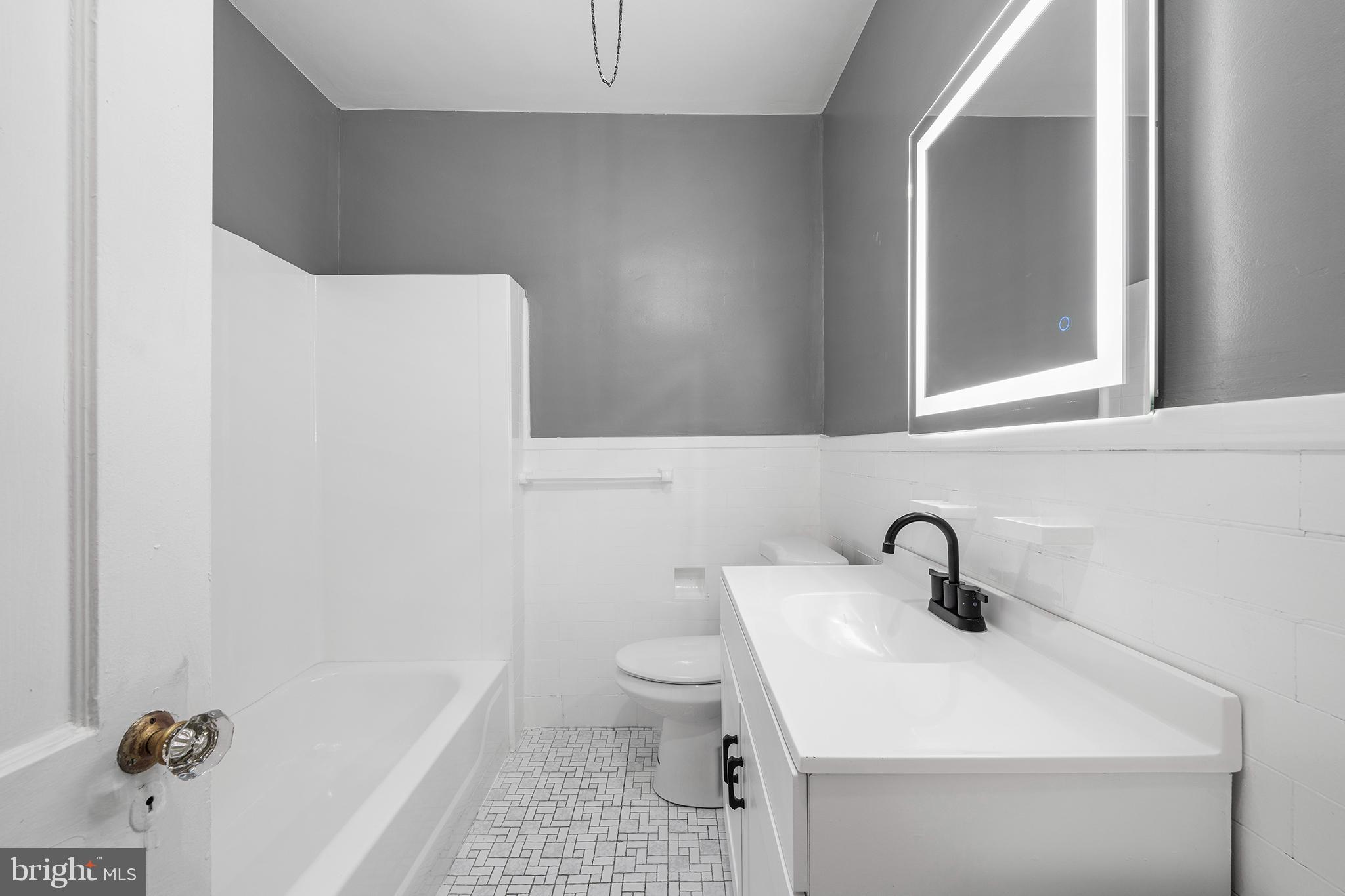 6630 Boyer Street Philadelphia, PA 19119 - Photo 27 of 31