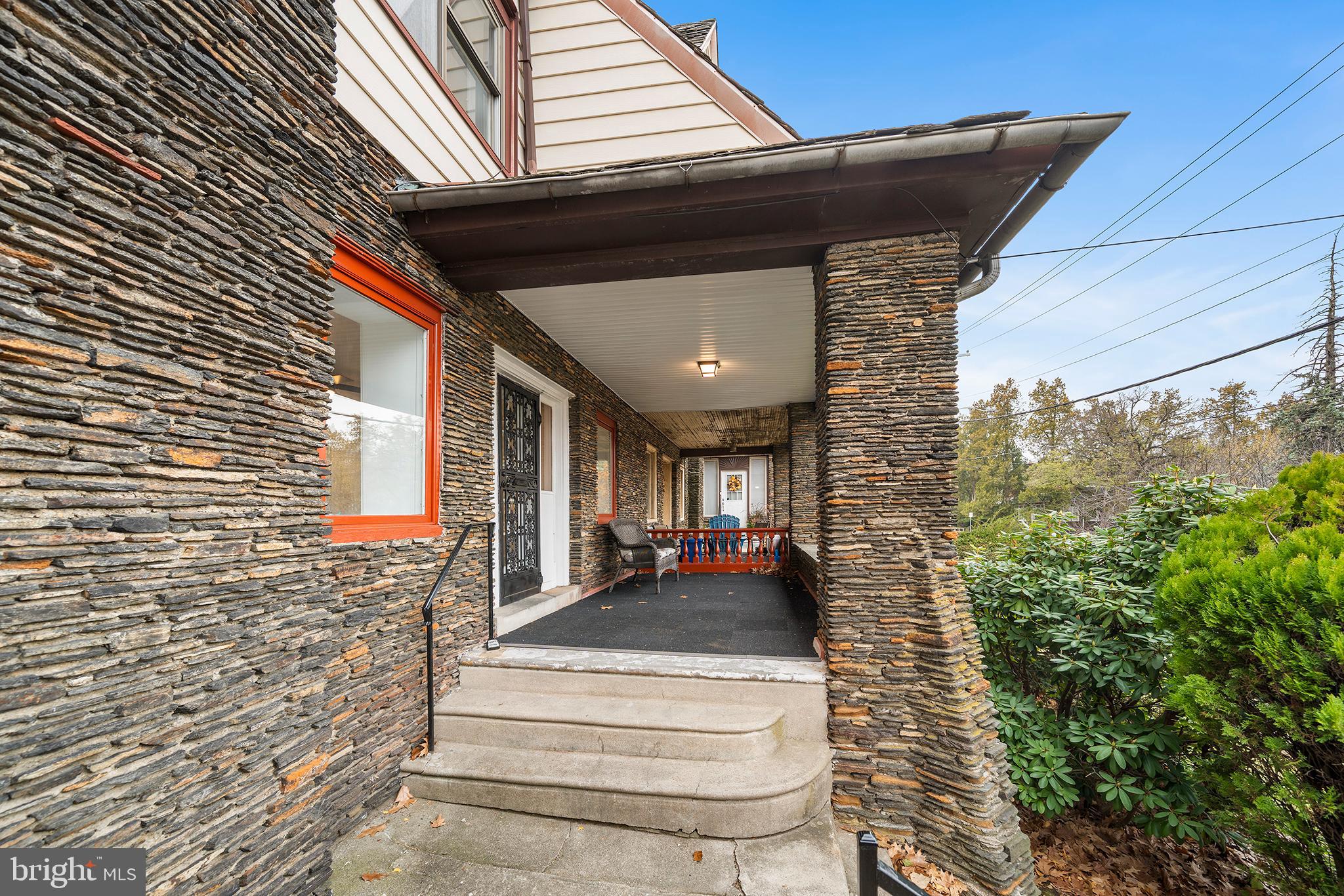 6630 Boyer Street Philadelphia, PA 19119 - Photo 5 of 31