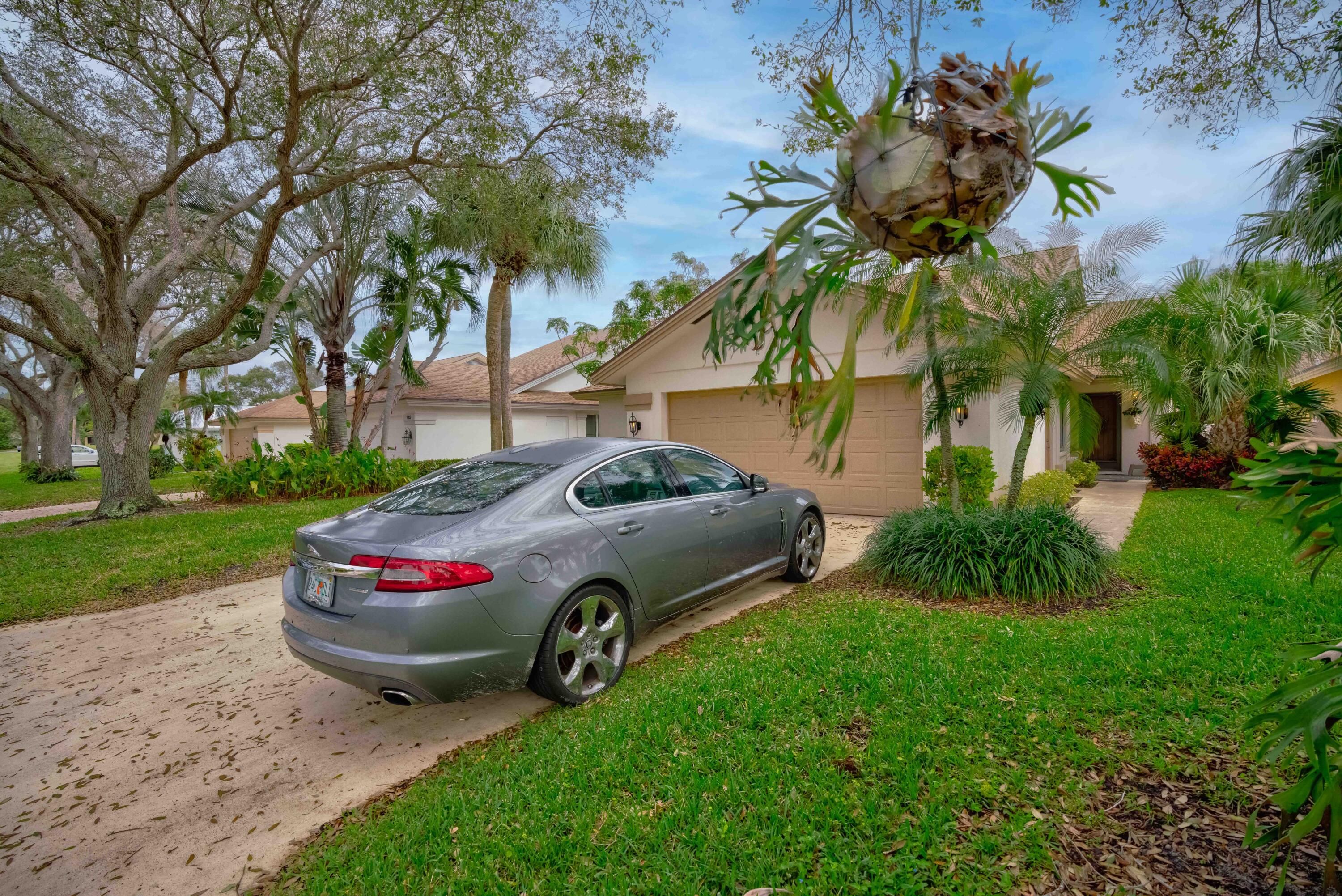 143 Cape Pointe Circle Jupiter, FL 33477 - Photo 3 of 41 20__mlp7658_59_60_61_62-edit