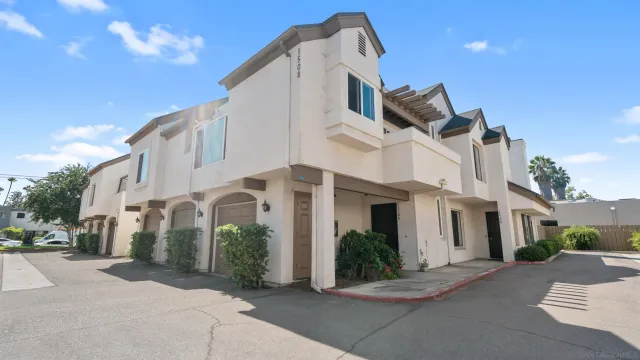 $630,000 | 1508 Granite Hills Drive, Unit E, El Cajon, CA 92019