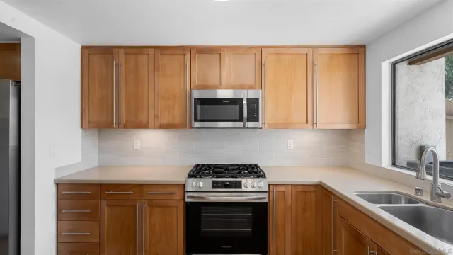 $630,000 | 1508 Granite Hills Drive, Unit E, El Cajon, CA 92019