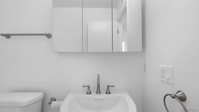 $630,000 | 1508 Granite Hills Drive, Unit E, El Cajon, CA 92019