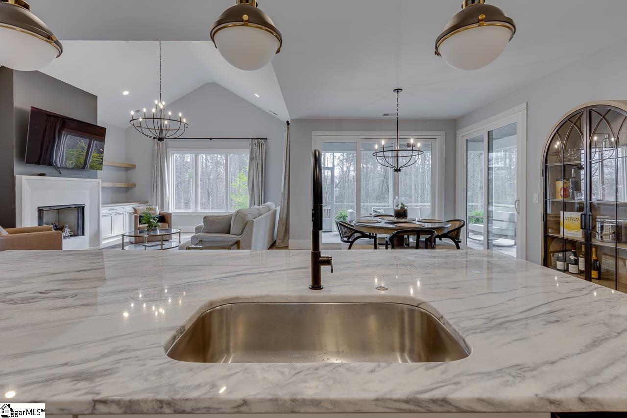 24 Hawkins Road Greenville, SC 29615 - Photo 6 of 21 Gallery Image 6