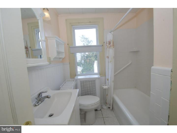 28 Waverly Road Havertown, PA 19083 - Photo 13 of 24 Bathroom